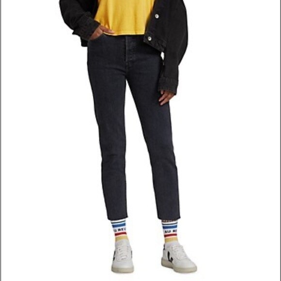 RE/DONE 90’s Ultra High Rise Ankle Crop Raw Hem Jeans in Stoned Noir Size 25 NWT